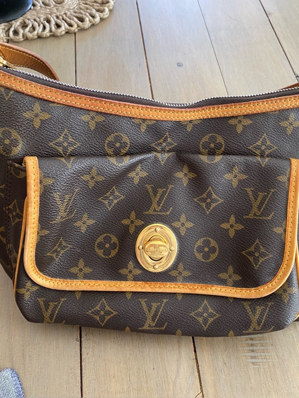 Louis Vuitton Brown Monogram Tikal GM shoulder bag